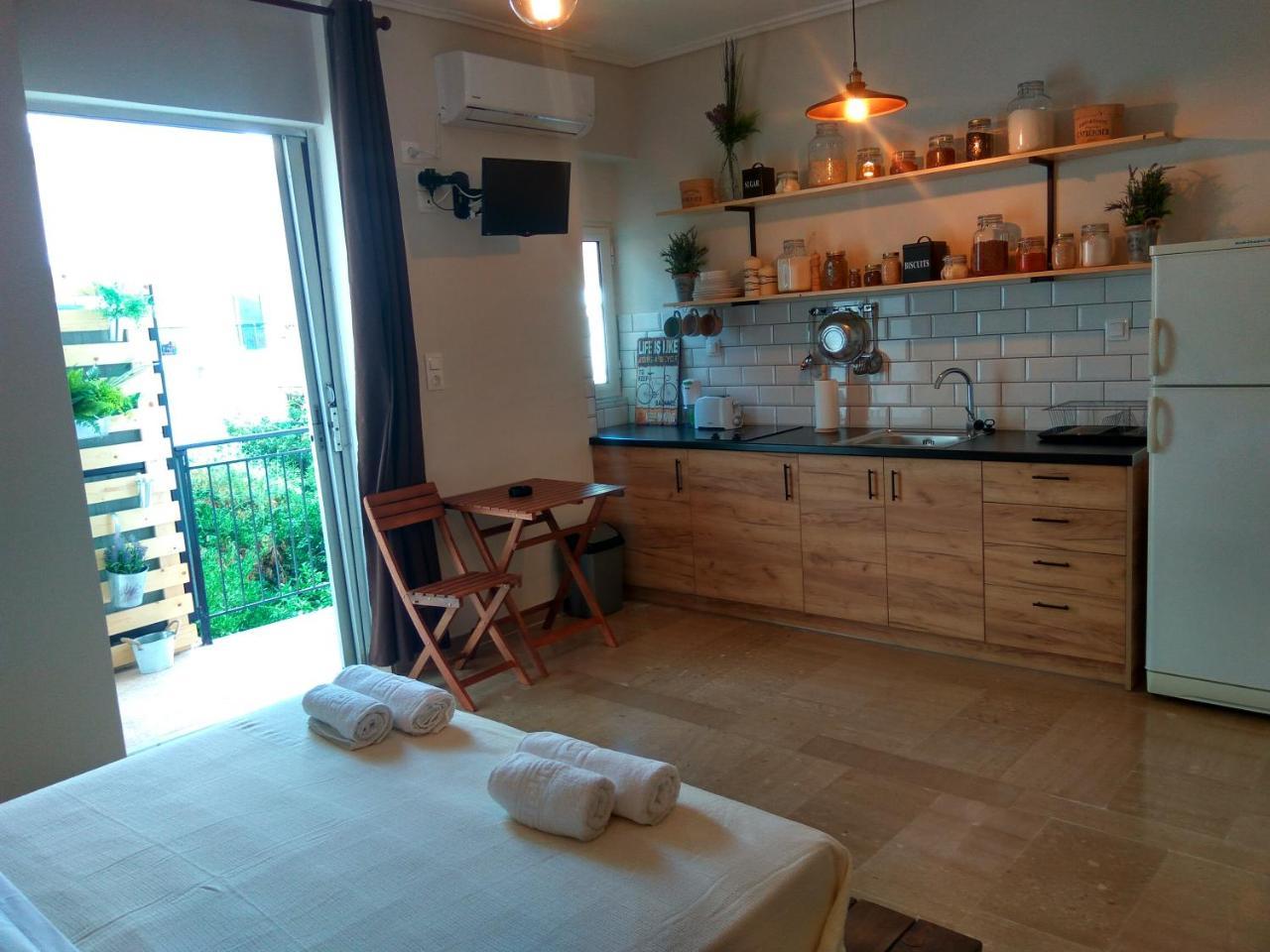 Lavender Apartment กาลามาตา ภายนอก รูปภาพ